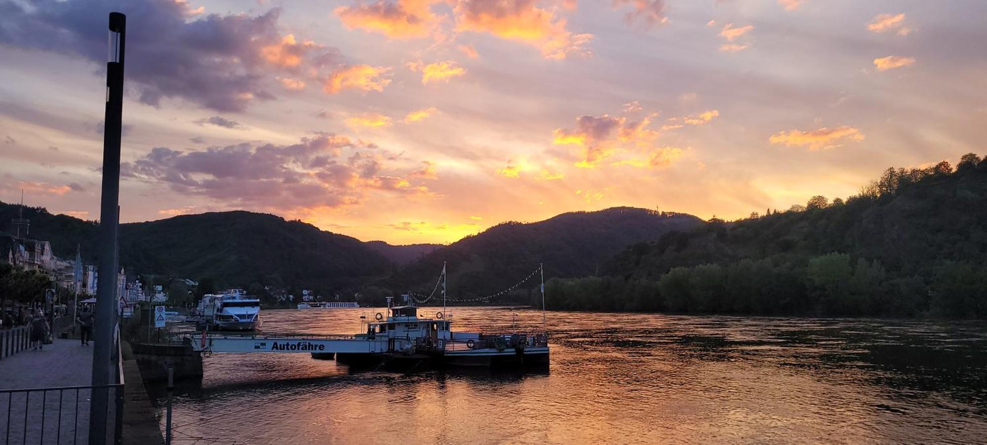 Urlaub Am Rhein, Ferienwohnung Mit Garten Boppard Extérieur photo