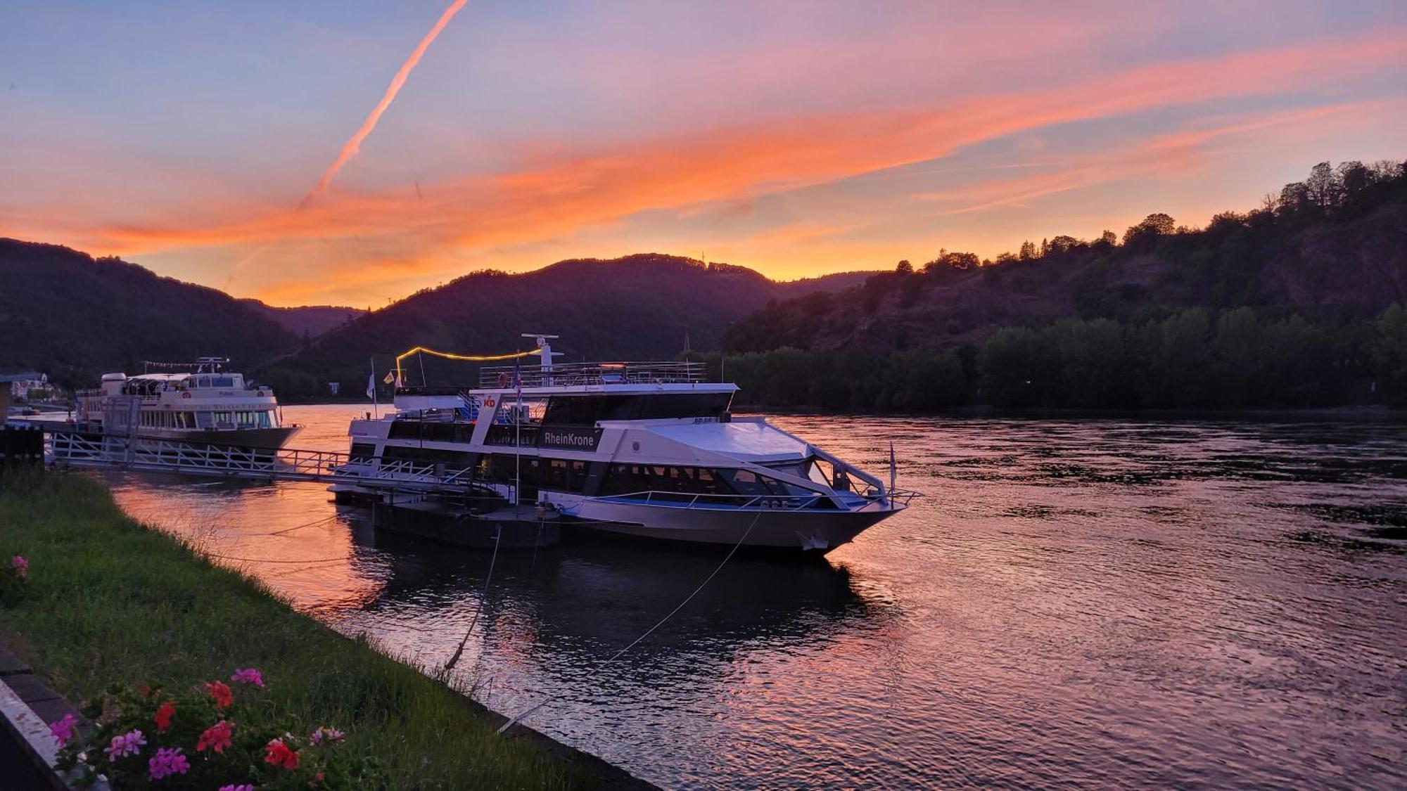 Urlaub Am Rhein, Ferienwohnung Mit Garten Boppard Extérieur photo